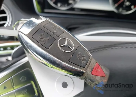 2016 Mercedes-Benz S 550 4Matic из США, поврежденный, VIN WDDUG8FB5GA239638